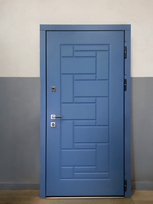 Дверь МДФ синего цвета