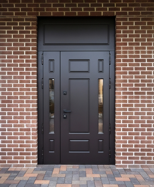 Дверь с глухой фрамугой Дверь с глухой фрамугой