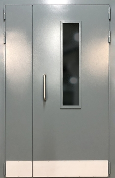 Металлическая дверь на этаж