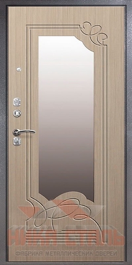Стальная дверь в квартиру с зеркалом